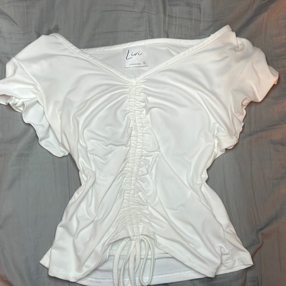 Scrunch ruched flowy aesthetic white tee